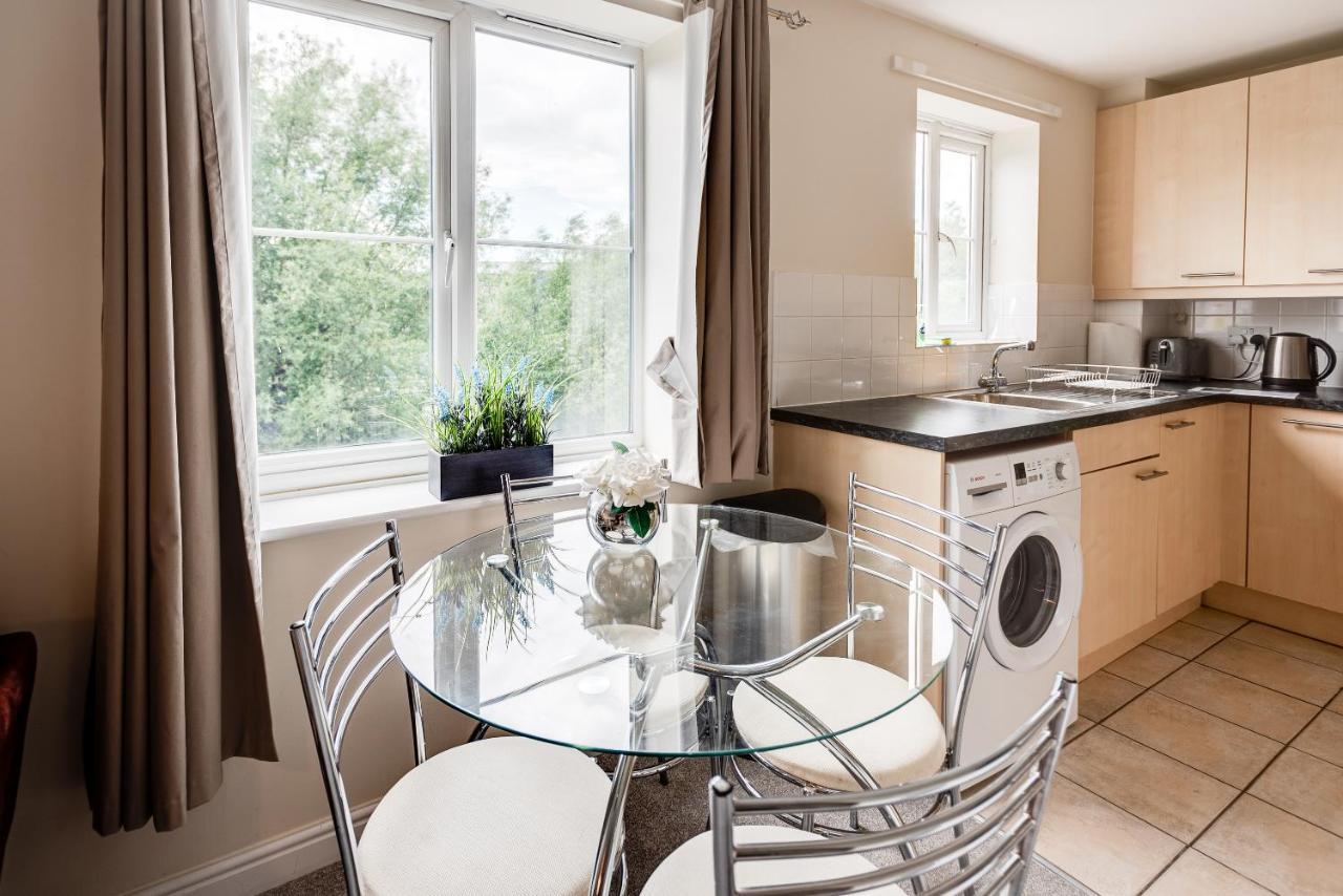 Modern 2 Bedroom Apartment In Popular Jericho !!! 옥스퍼드 외부 사진