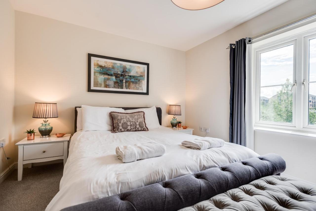 Modern 2 Bedroom Apartment In Popular Jericho !!! 옥스퍼드 외부 사진